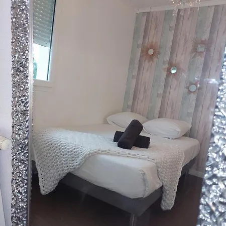 Сasa de vacaciones Jolie Maison Aux Pian-medoc *